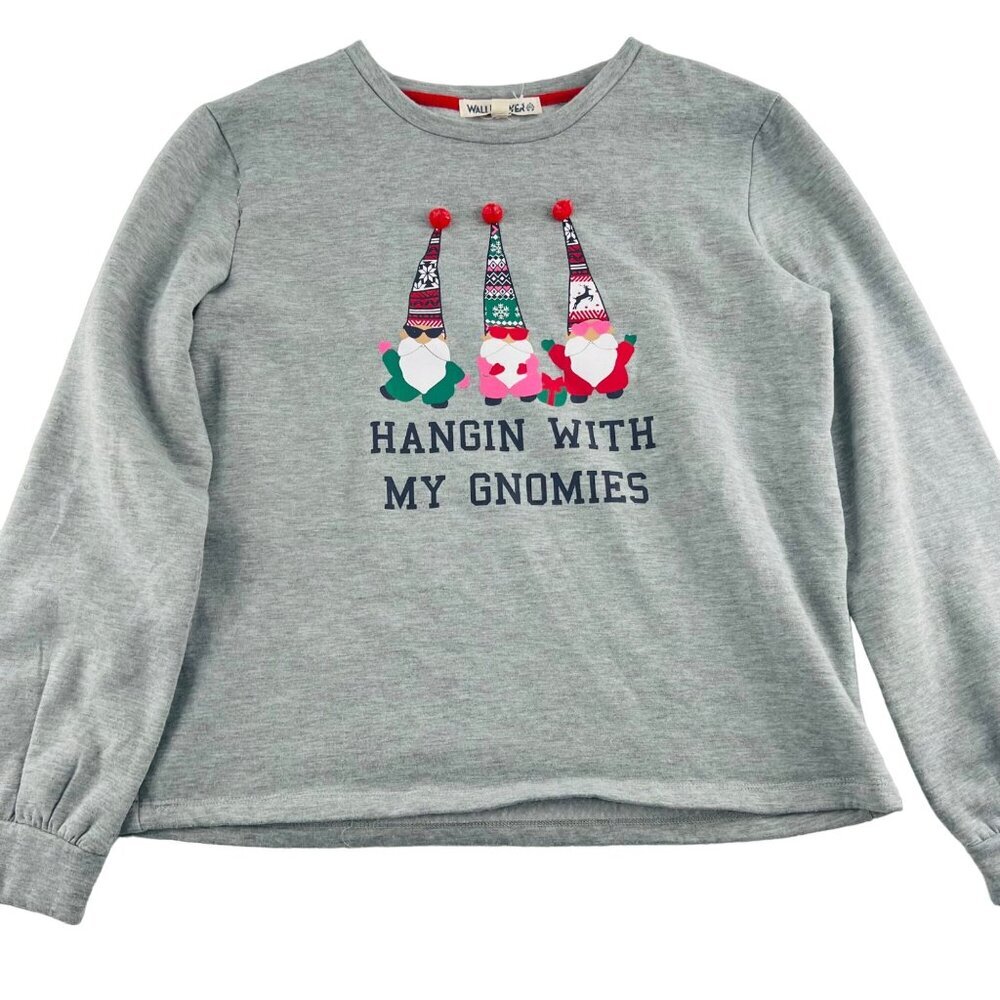 Wallflower Women's Medium Christmas hanging with my‎ Gnomies Sweatshirt